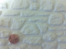 Load image into Gallery viewer, Field Stone 1" Scale