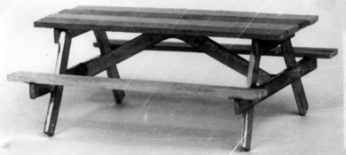 PICNIC  TABLE(kit) (1)