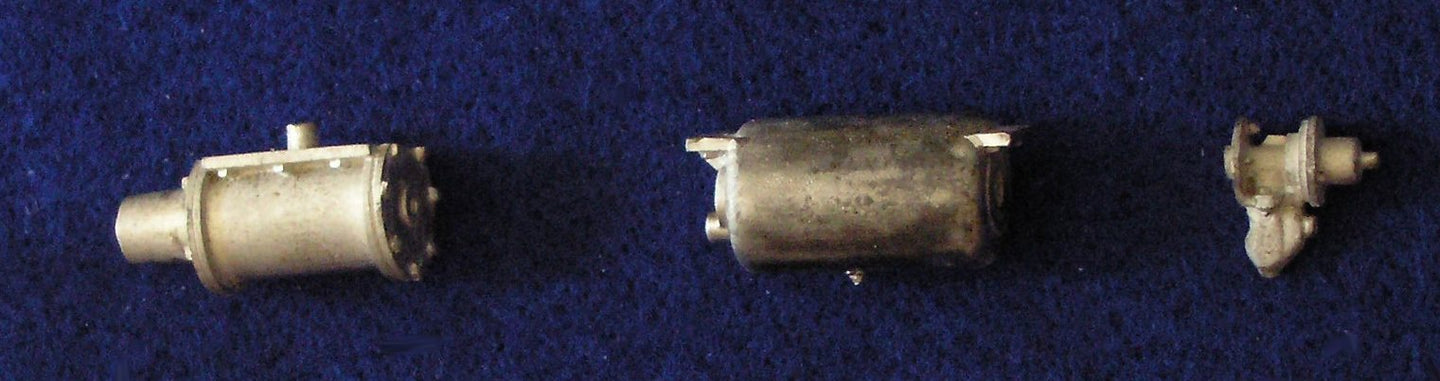 DRGW caboose brake cylinder and reservoir set (disconnected)